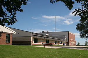 South Oaks Elementary School - K-4 elementary school in Grunthal, MB